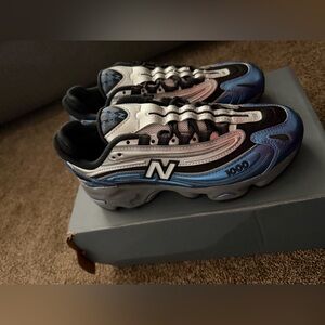 New Balance Men's 1000 Wave Runner Sneakers in Blue, Black, Silver